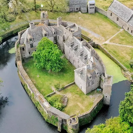 L'aloe, Jolie Maison De Bord De