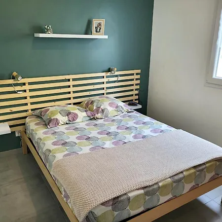 Holiday home L'aloe, Jolie Maison De Bord De Creances