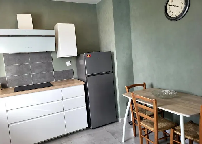 Сasa de vacaciones L'aloé, Jolie Maison De Bord De *