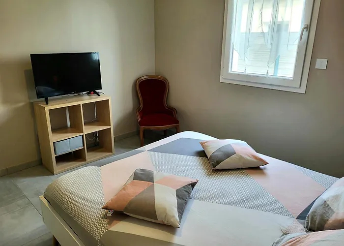 L'aloé, Jolie Maison De Bord De *