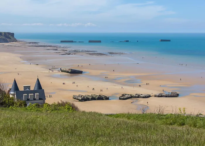 Сasa de vacaciones L'aloé, Jolie Maison De Bord De Créances